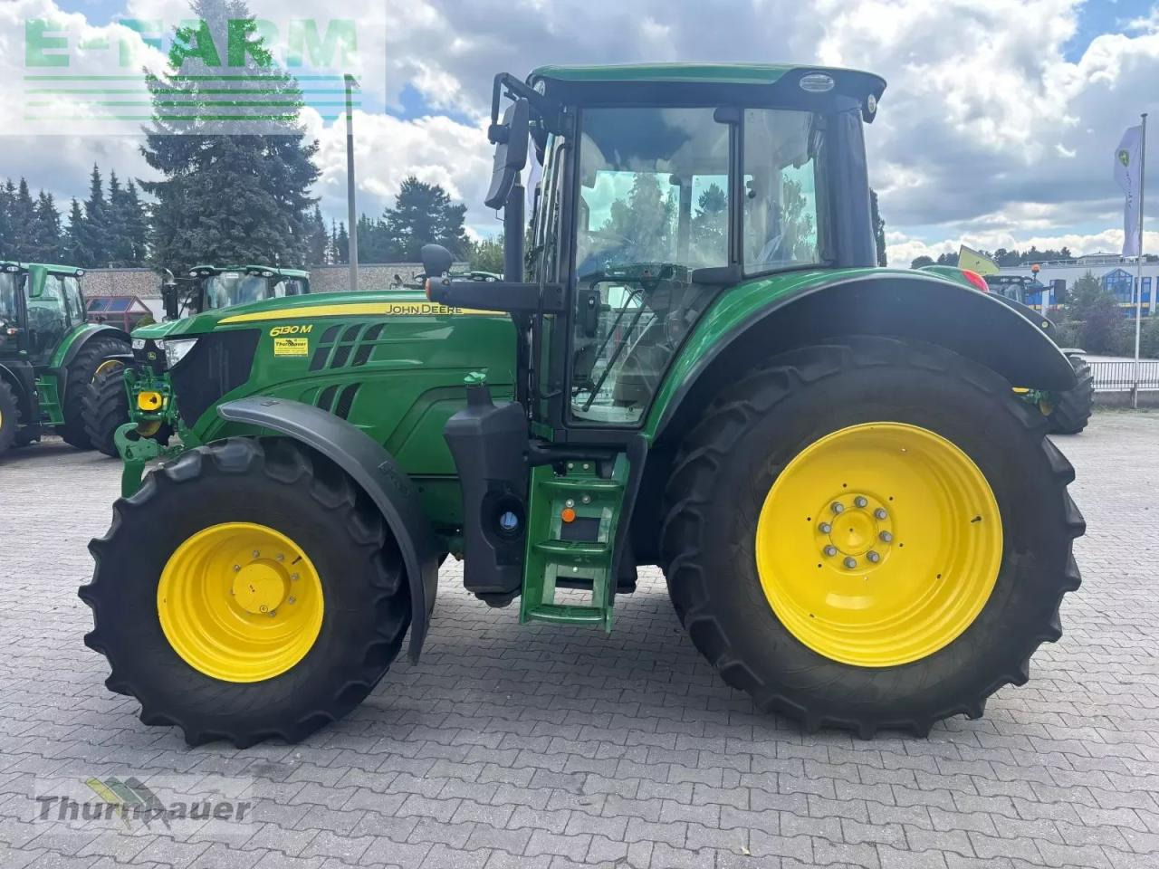John Deere 6130m - Трактор: фото 3 John Deere 6130m - Трактор: фото 3