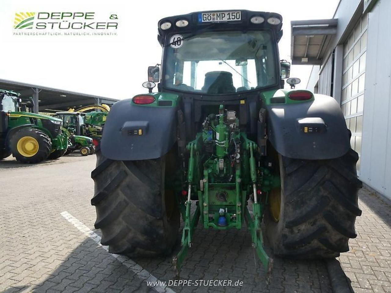 John Deere 6150r - Трактор: фото 5 John Deere 6150r - Трактор: фото 5
