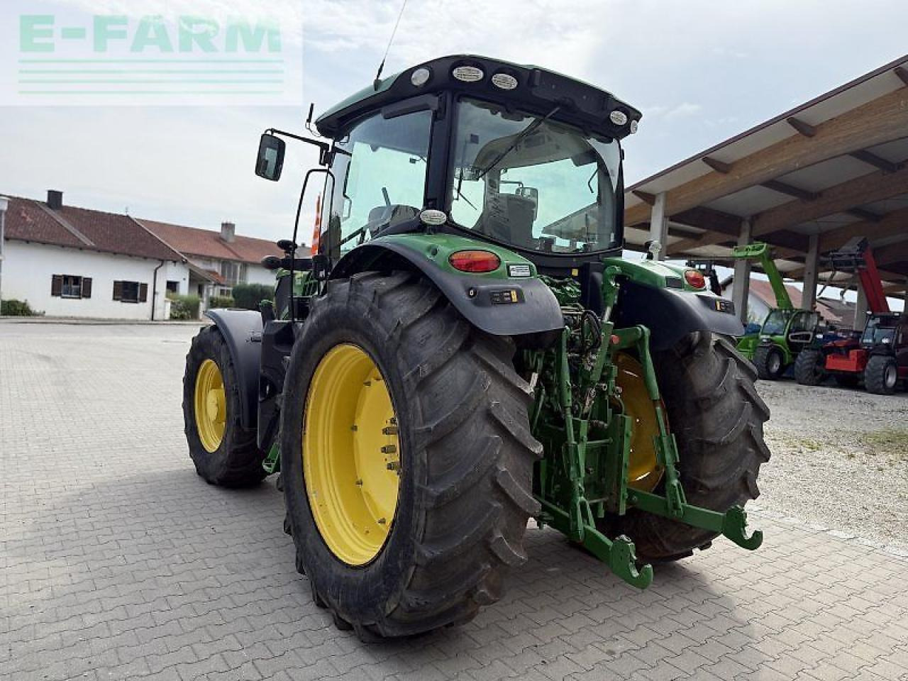 John Deere 6155r - Трактор: фото 2 John Deere 6155r - Трактор: фото 2