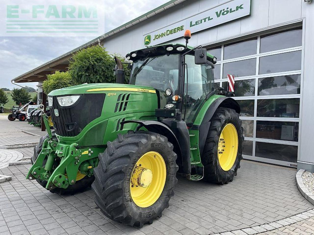 John Deere 6170r - Трактор: фото 1 John Deere 6170r - Трактор: фото 1