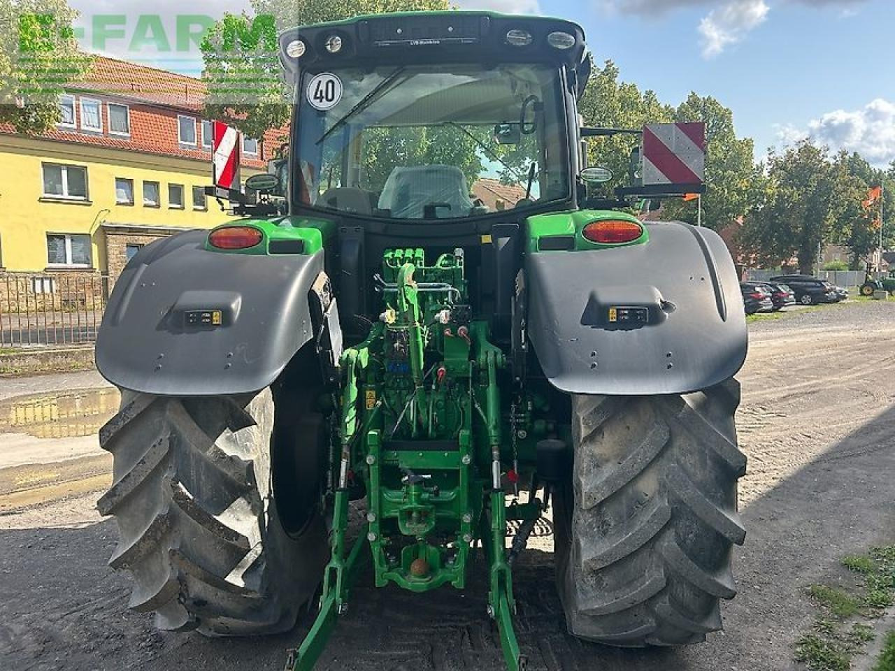 John Deere 6175r - Трактор: фото 5 John Deere 6175r - Трактор: фото 5