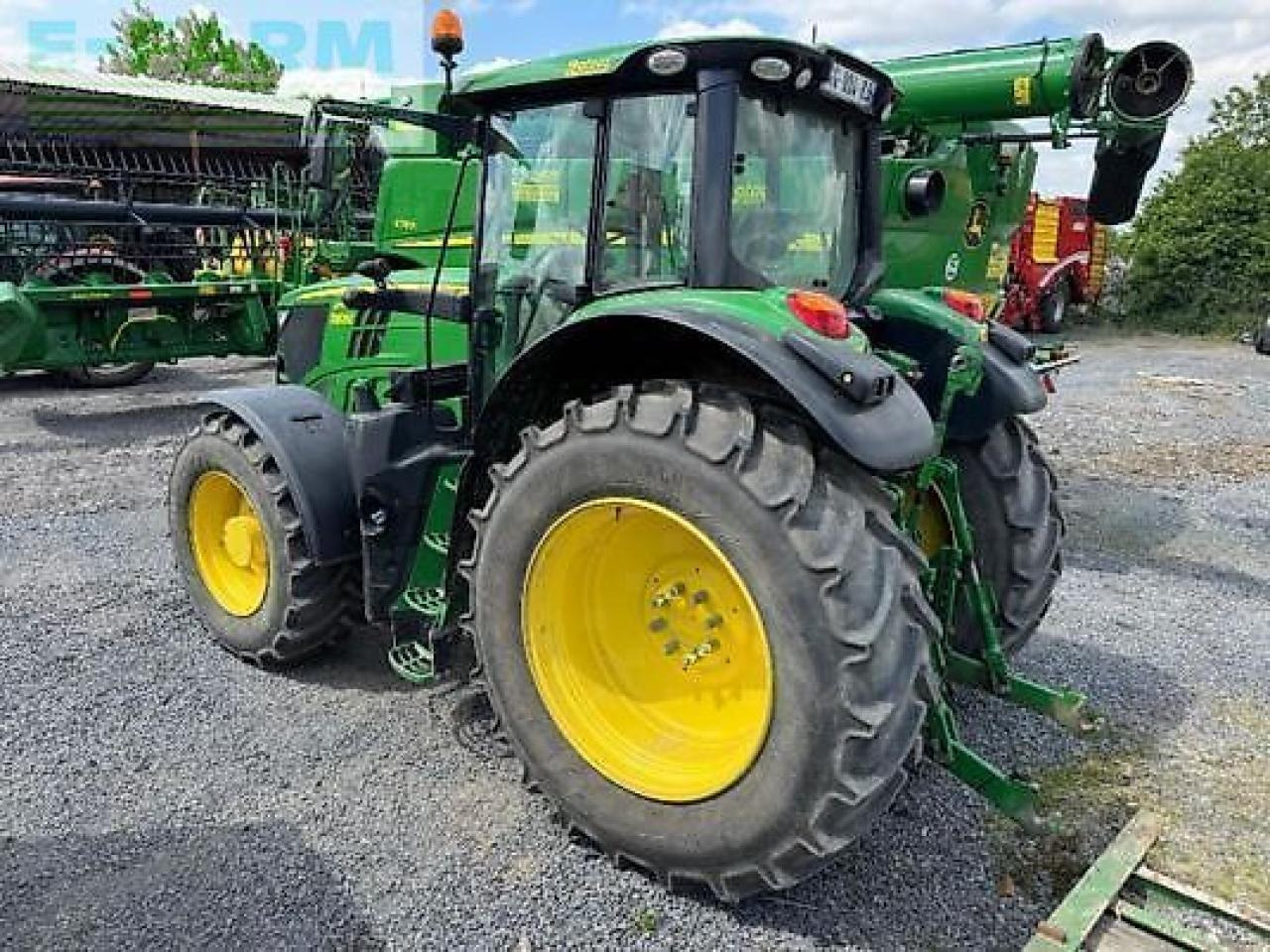 John Deere 6195m - Трактор: фото 5 John Deere 6195m - Трактор: фото 5