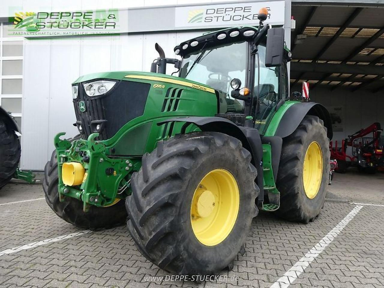 John Deere 6195r - Трактор: фото 1 John Deere 6195r - Трактор: фото 1