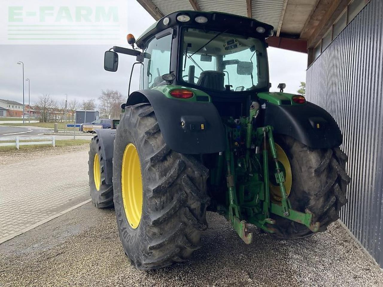 John Deere 6210r - Трактор: фото 2 John Deere 6210r - Трактор: фото 2