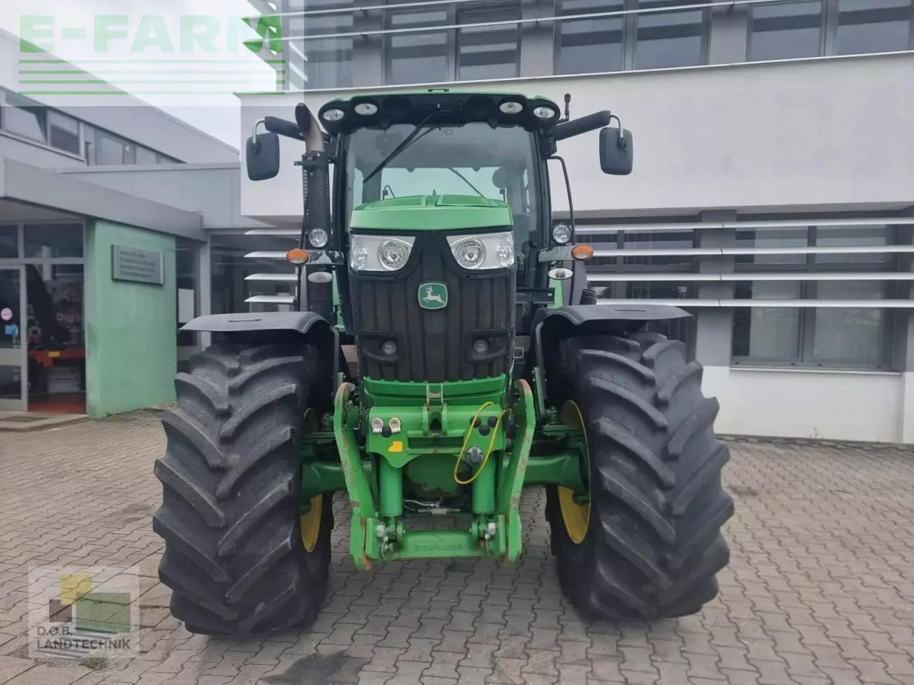 John Deere 6210r - Трактор: фото 2 John Deere 6210r - Трактор: фото 2