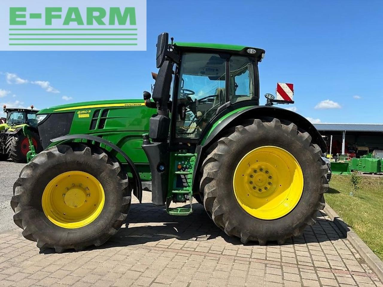 John Deere 6250r - Трактор: фото 2 John Deere 6250r - Трактор: фото 2