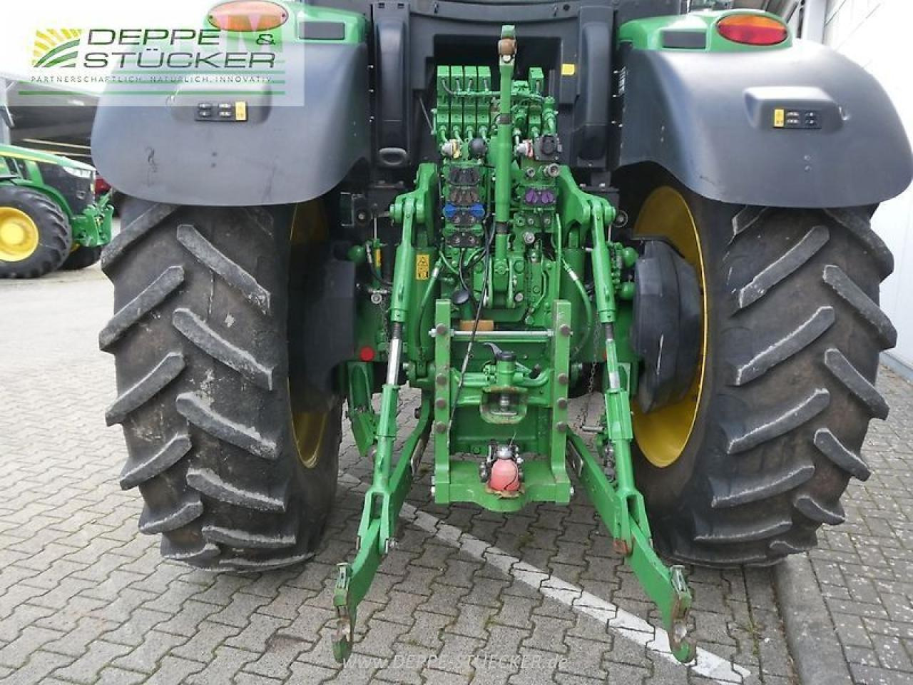 John Deere 6250r - Трактор: фото 4 John Deere 6250r - Трактор: фото 4