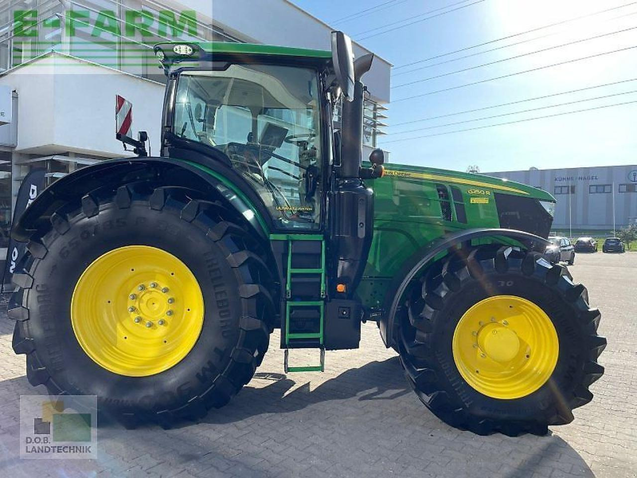 John Deere 6250r - Трактор: фото 3 John Deere 6250r - Трактор: фото 3