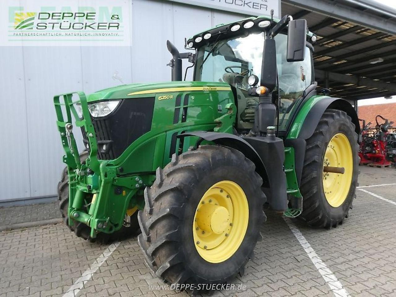 John Deere 6250r - Трактор: фото 1 John Deere 6250r - Трактор: фото 1