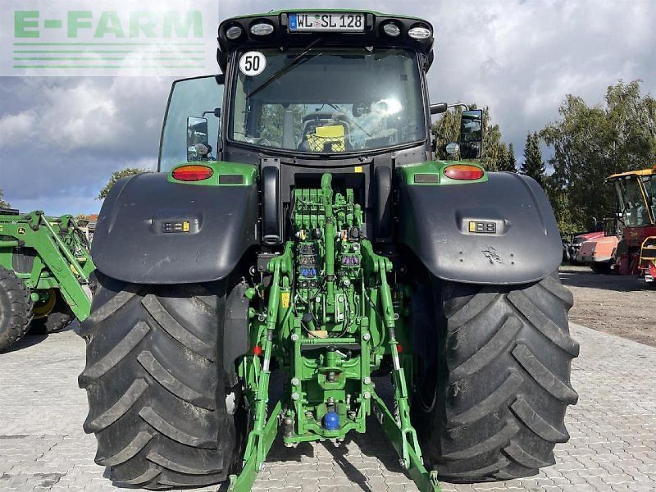 John Deere 6250r - Трактор: фото 4 John Deere 6250r - Трактор: фото 4