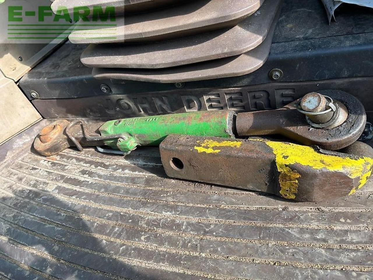 John Deere 6420 - Трактор: фото 3 John Deere 6420 - Трактор: фото 3