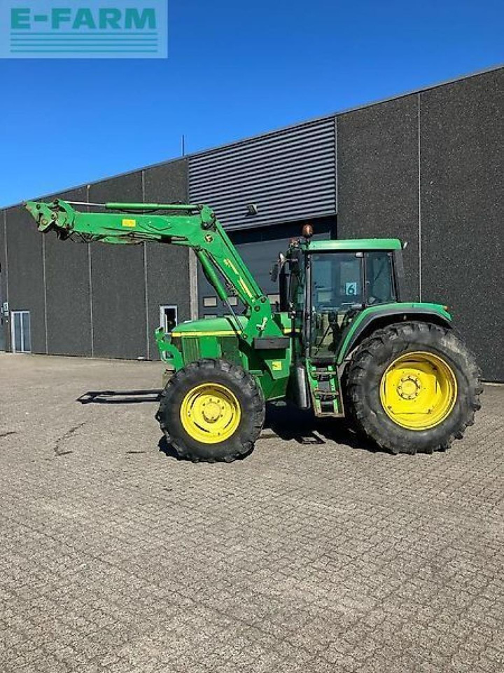John Deere 6810 - Трактор: фото 2 John Deere 6810 - Трактор: фото 2