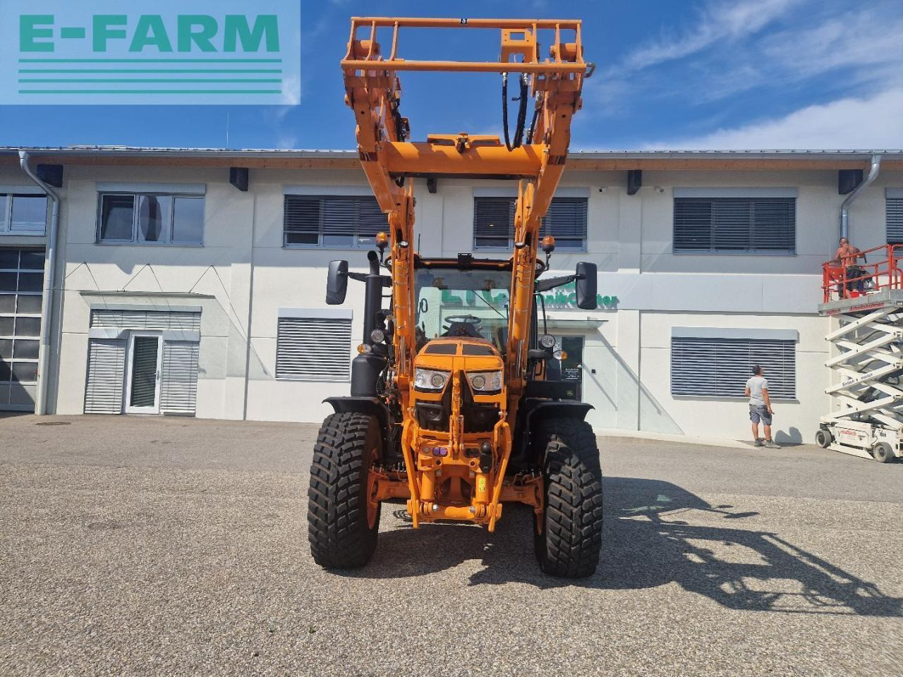 John Deere 6R 150 - Трактор: фото 3 John Deere 6R 150 - Трактор: фото 3