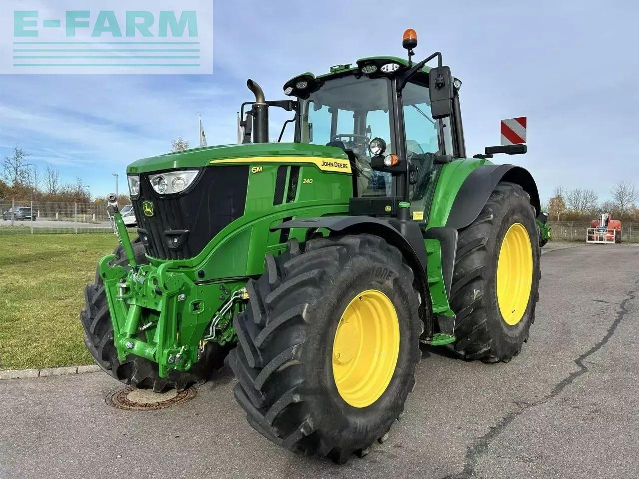 John Deere 6m 240 - Трактор: фото 2 John Deere 6m 240 - Трактор: фото 2