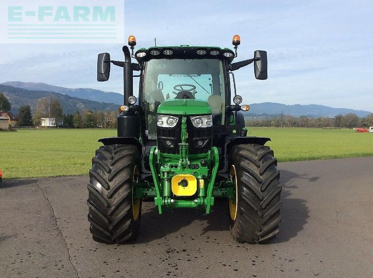 John Deere 6r 150 - Трактор: фото 4 John Deere 6r 150 - Трактор: фото 4