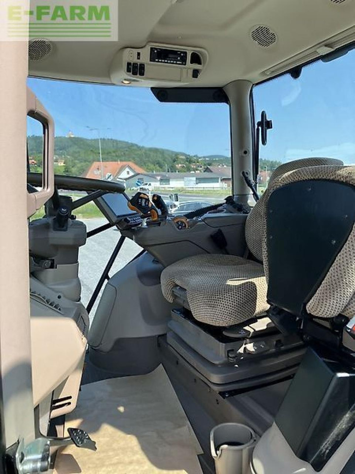 John Deere 6r150 - Трактор: фото 2 John Deere 6r150 - Трактор: фото 2