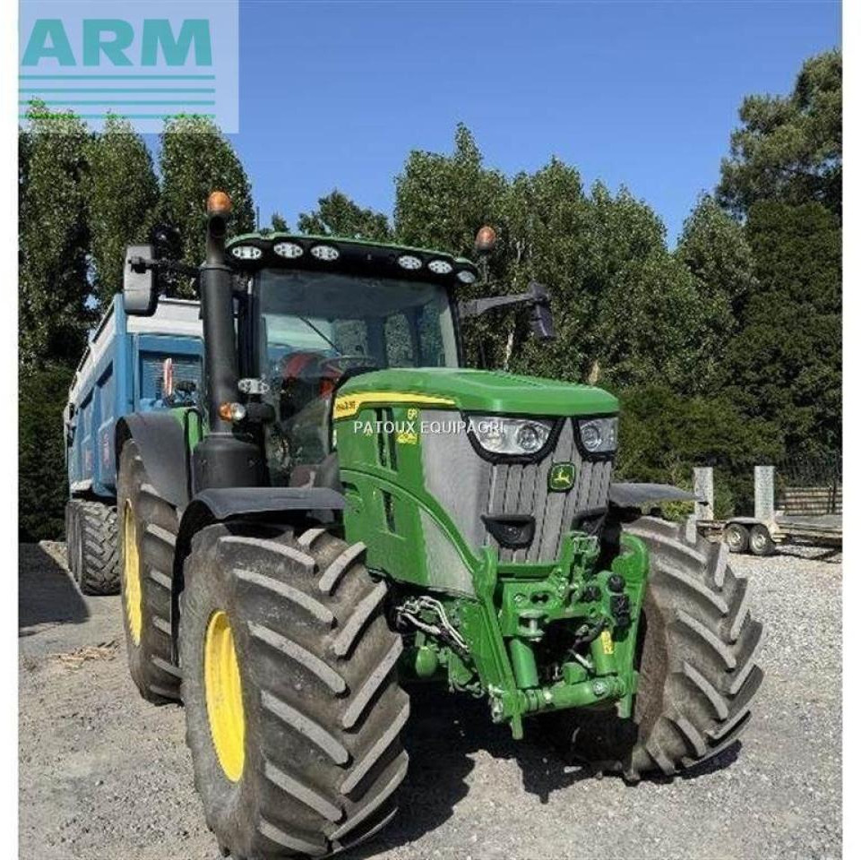 John Deere 6r215 - Трактор: фото 2 John Deere 6r215 - Трактор: фото 2
