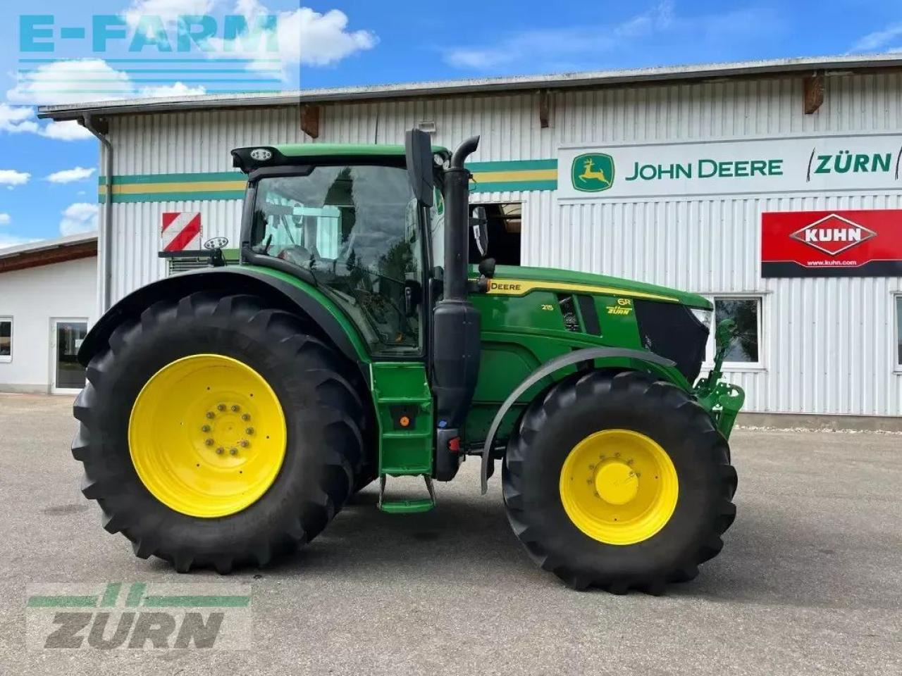 John Deere 6r215 - Трактор: фото 4 John Deere 6r215 - Трактор: фото 4