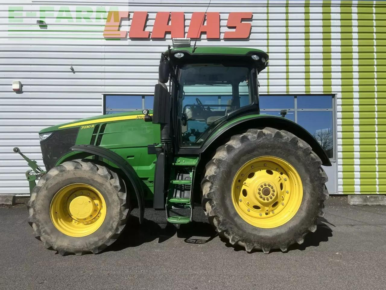 John Deere 7230 r 6.8 l - Трактор: фото 4 John Deere 7230 r 6.8 l - Трактор: фото 4