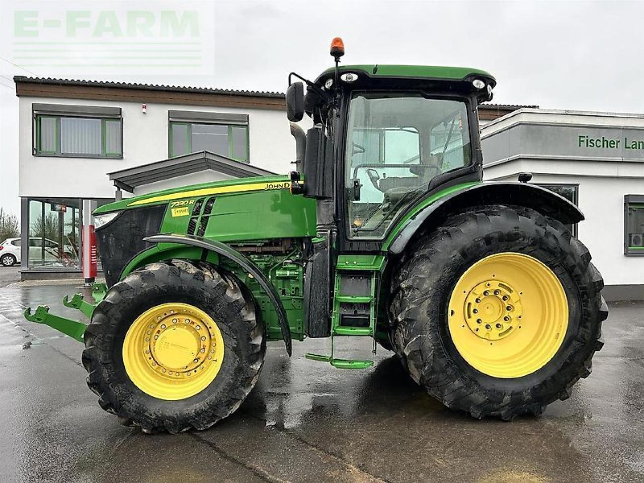 John Deere 7230r ap 50 - Трактор: фото 5 John Deere 7230r ap 50 - Трактор: фото 5
