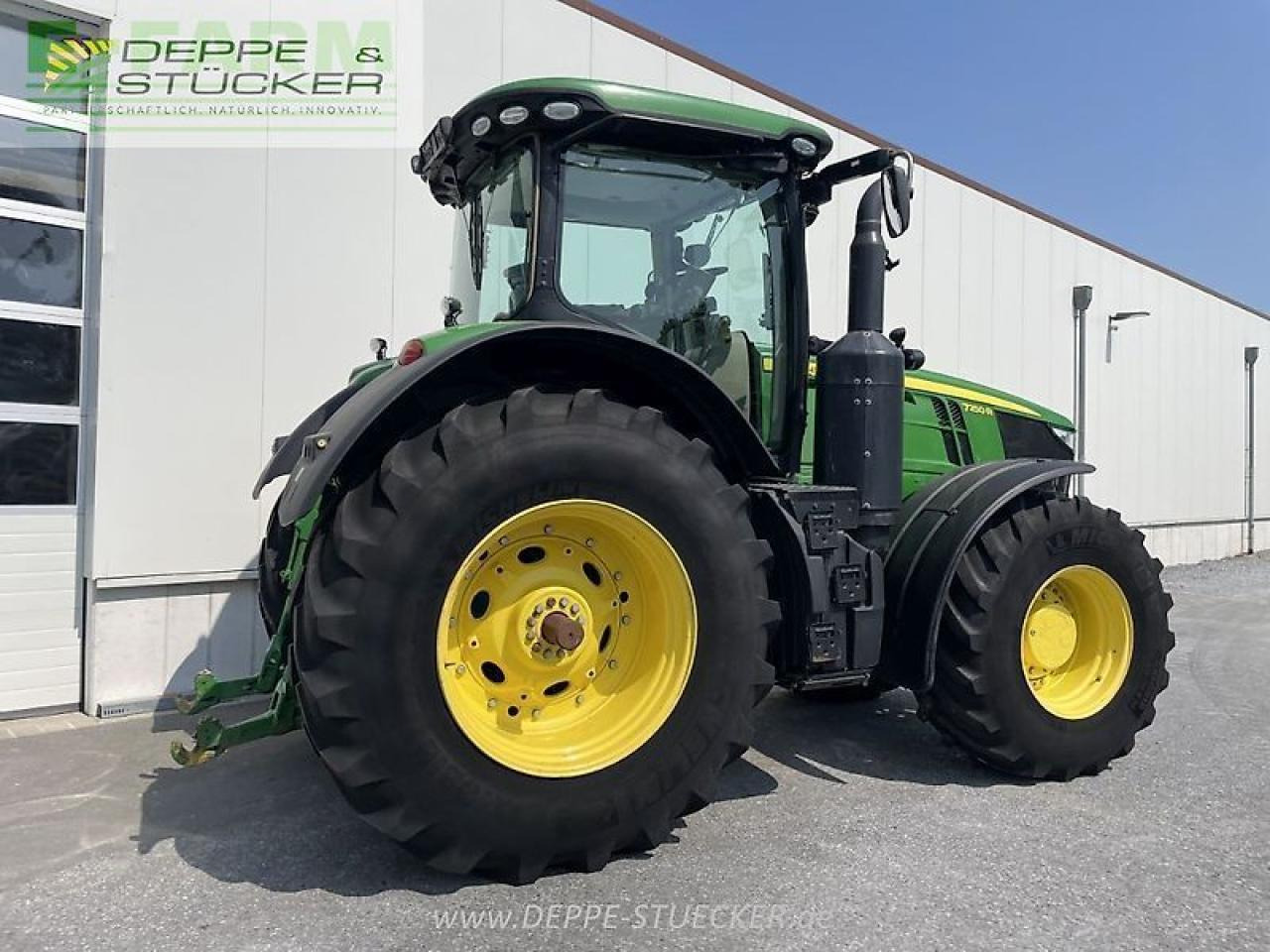 John Deere 7250r e23 - Трактор: фото 3 John Deere 7250r e23 - Трактор: фото 3