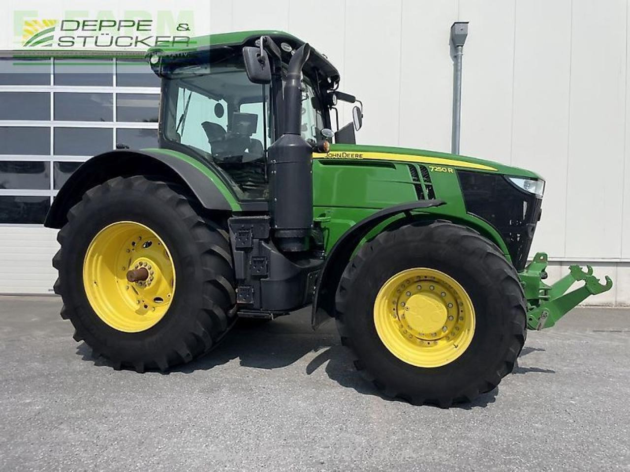 John Deere 7250r e23 - Трактор: фото 4 John Deere 7250r e23 - Трактор: фото 4