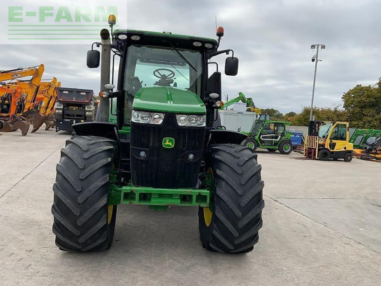 John Deere 7250r tractor (st24600) - Трактор: фото 4 John Deere 7250r tractor (st24600) - Трактор: фото 4