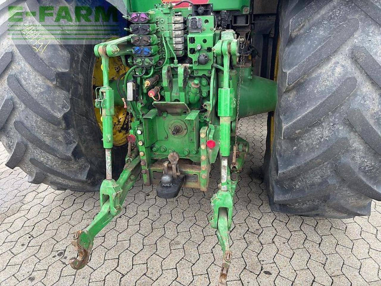 John Deere 7280r - Трактор: фото 3 John Deere 7280r - Трактор: фото 3