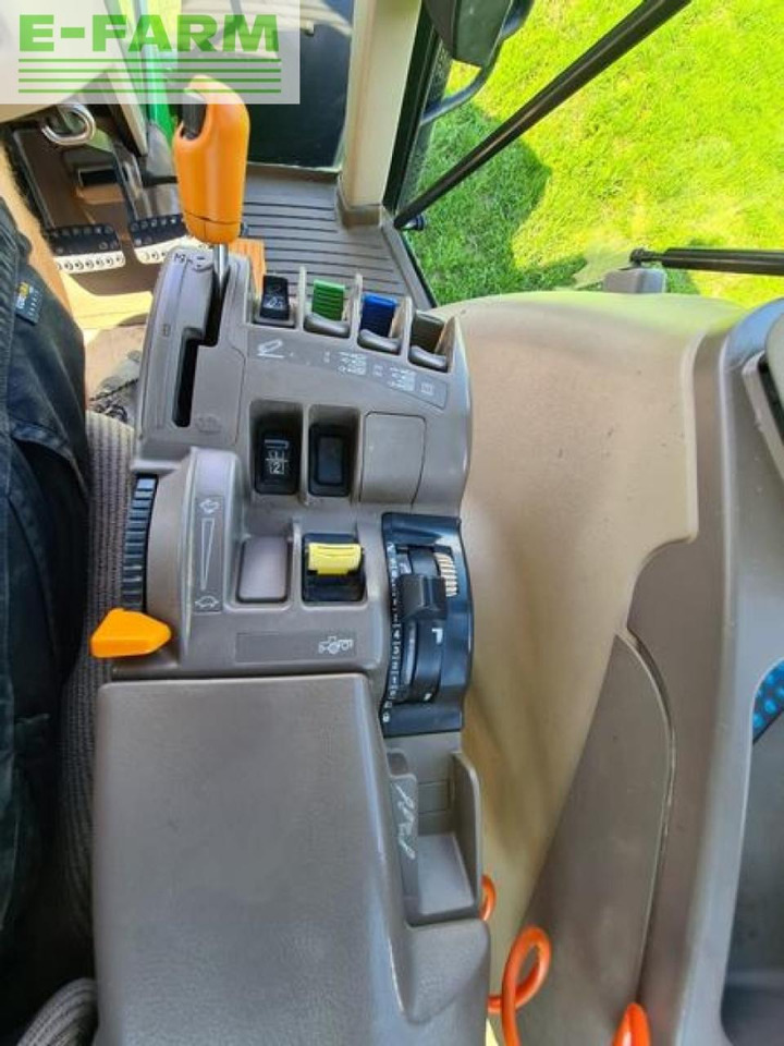 Трактор John Deere 7430: фото 6