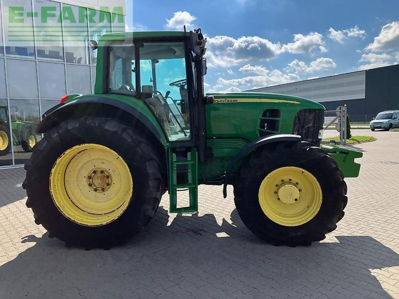 John Deere 7430 - Трактор: фото 2 John Deere 7430 - Трактор: фото 2