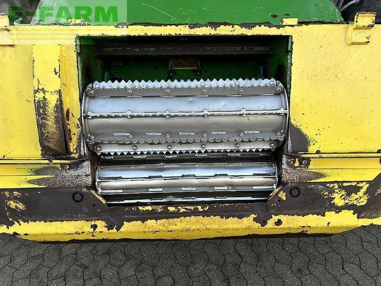 John Deere 7700 - Трактор: фото 5 John Deere 7700 - Трактор: фото 5