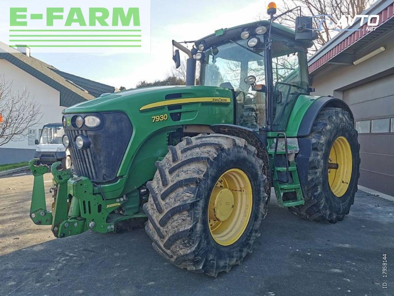 John Deere 7930 - Трактор: фото 1 John Deere 7930 - Трактор: фото 1