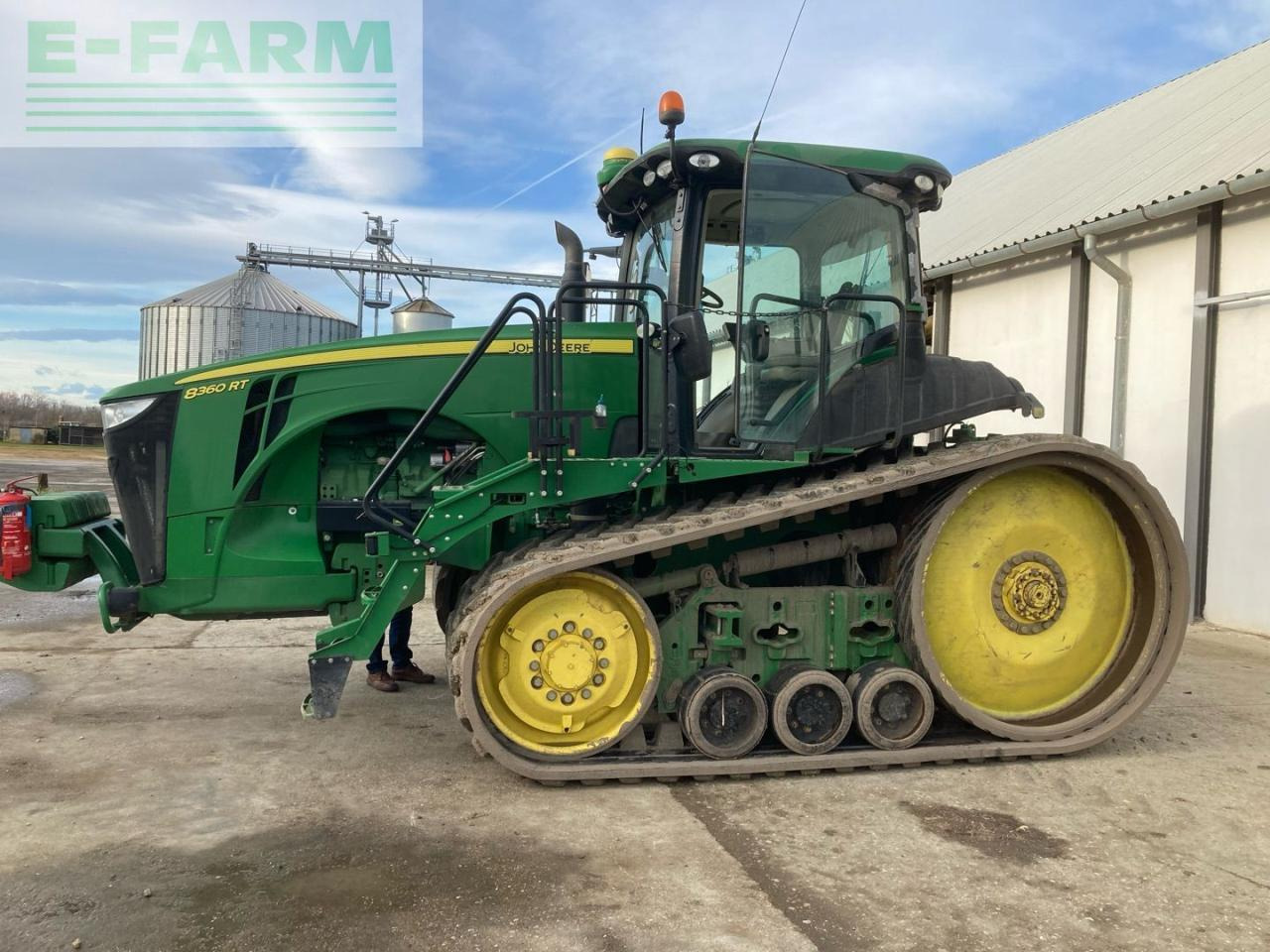 John Deere 8 RT 360 - Трактор: фото 2 John Deere 8 RT 360 - Трактор: фото 2