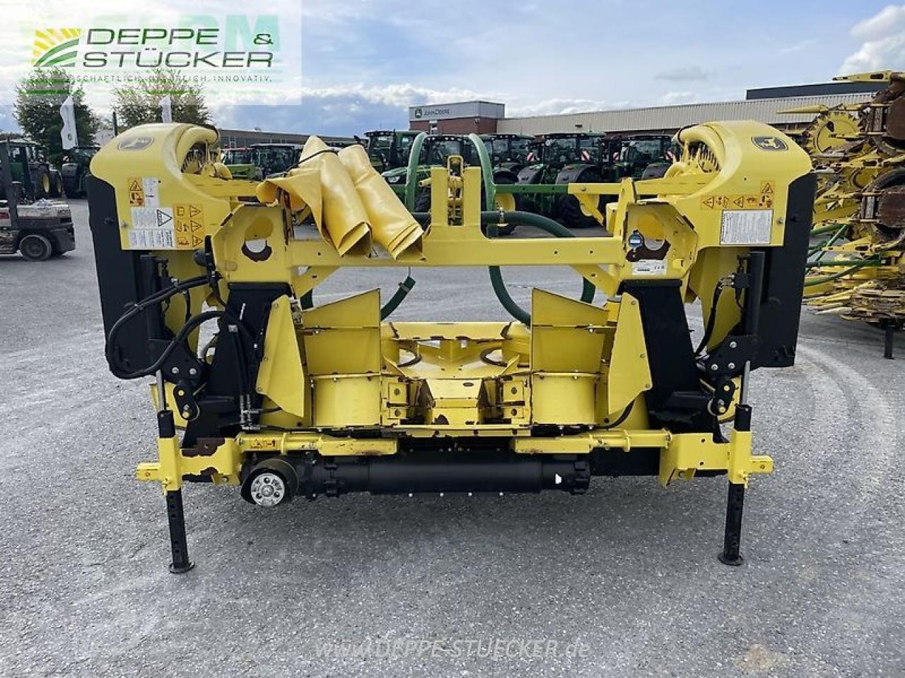 John Deere 8200i mit kemper 345 und kemper 639 - Кормоуборочный комбайн: фото 5 John Deere 8200i mit kemper 345 und kemper 639 - Кормоуборочный комбайн: фото 5