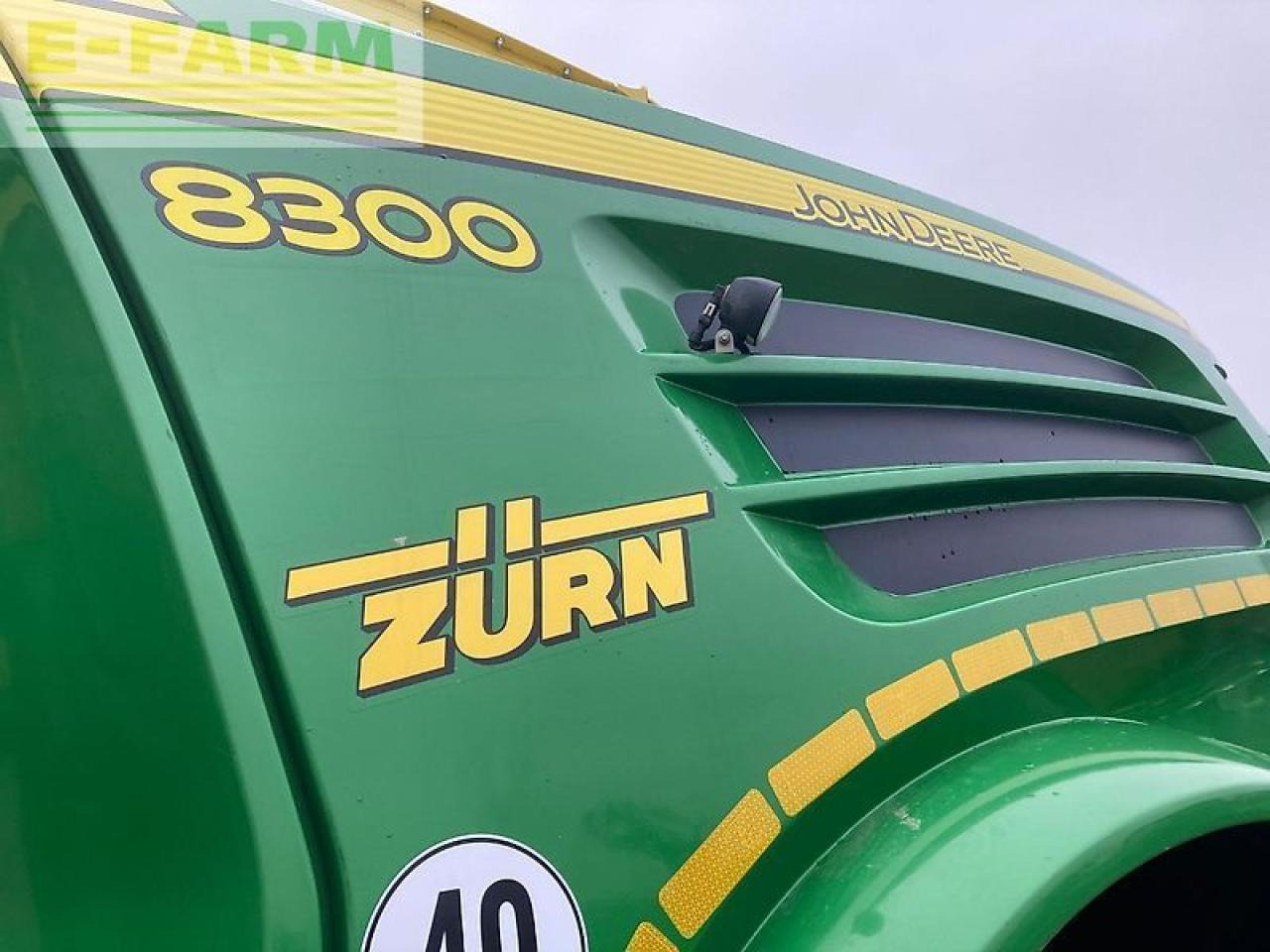 John Deere 8300 my18 - Кормоуборочный комбайн: фото 3 John Deere 8300 my18 - Кормоуборочный комбайн: фото 3