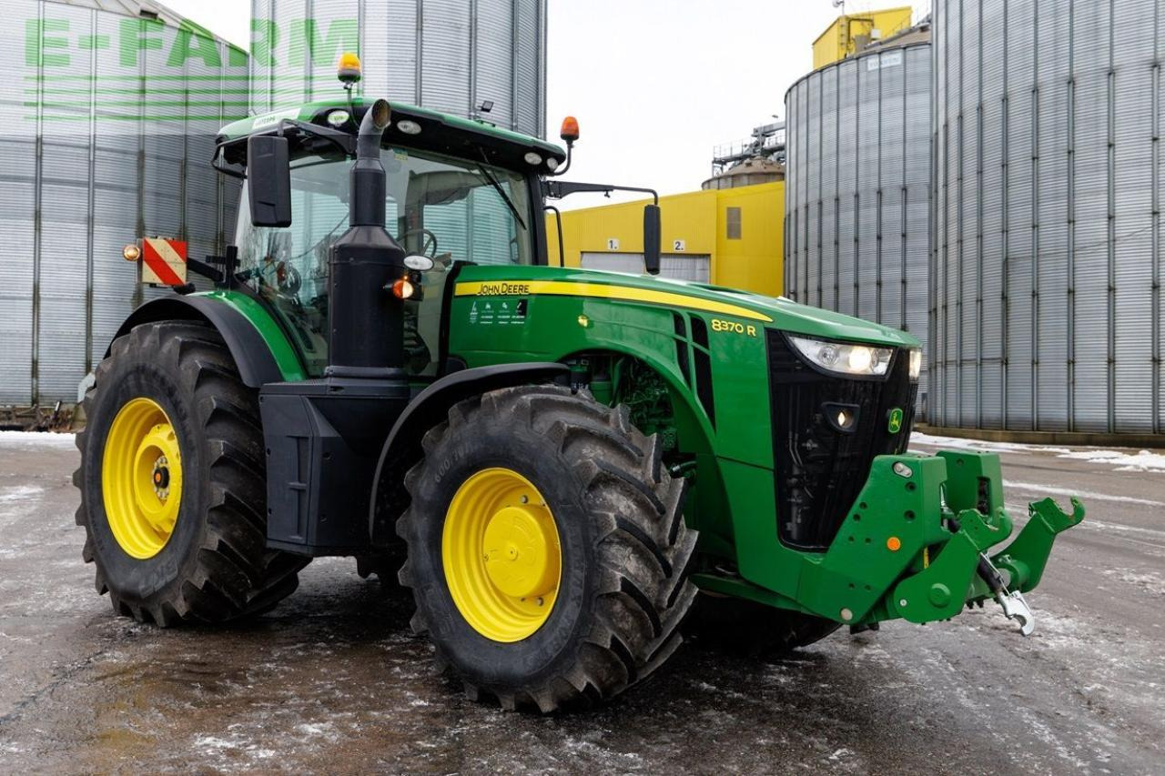 John Deere 8370R - Трактор: фото 1 John Deere 8370R - Трактор: фото 1