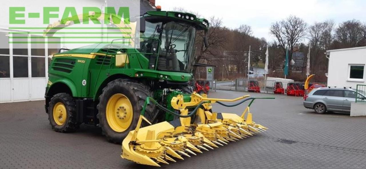 John Deere 8400i - Кормоуборочный комбайн: фото 1 John Deere 8400i - Кормоуборочный комбайн: фото 1