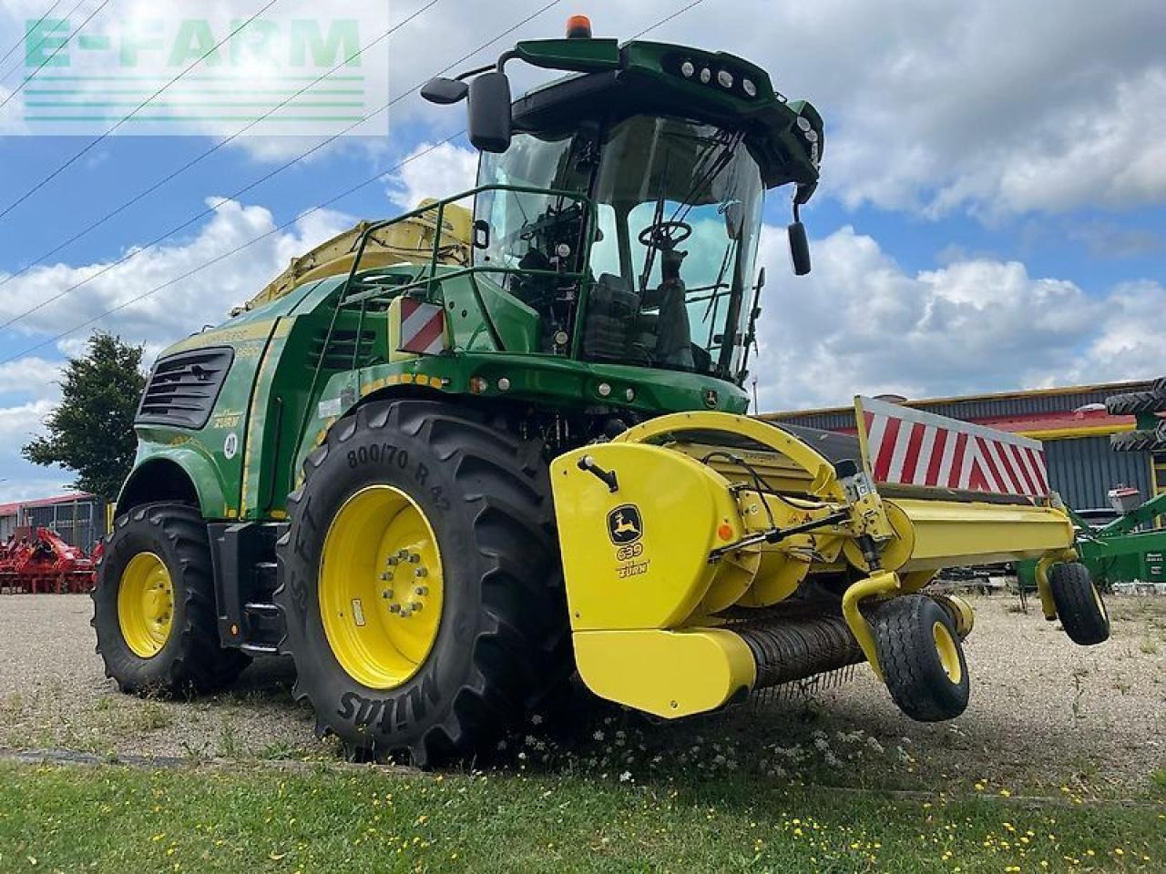 John Deere 9800i (my2022) - Кормоуборочный комбайн: фото 3 John Deere 9800i (my2022) - Кормоуборочный комбайн: фото 3