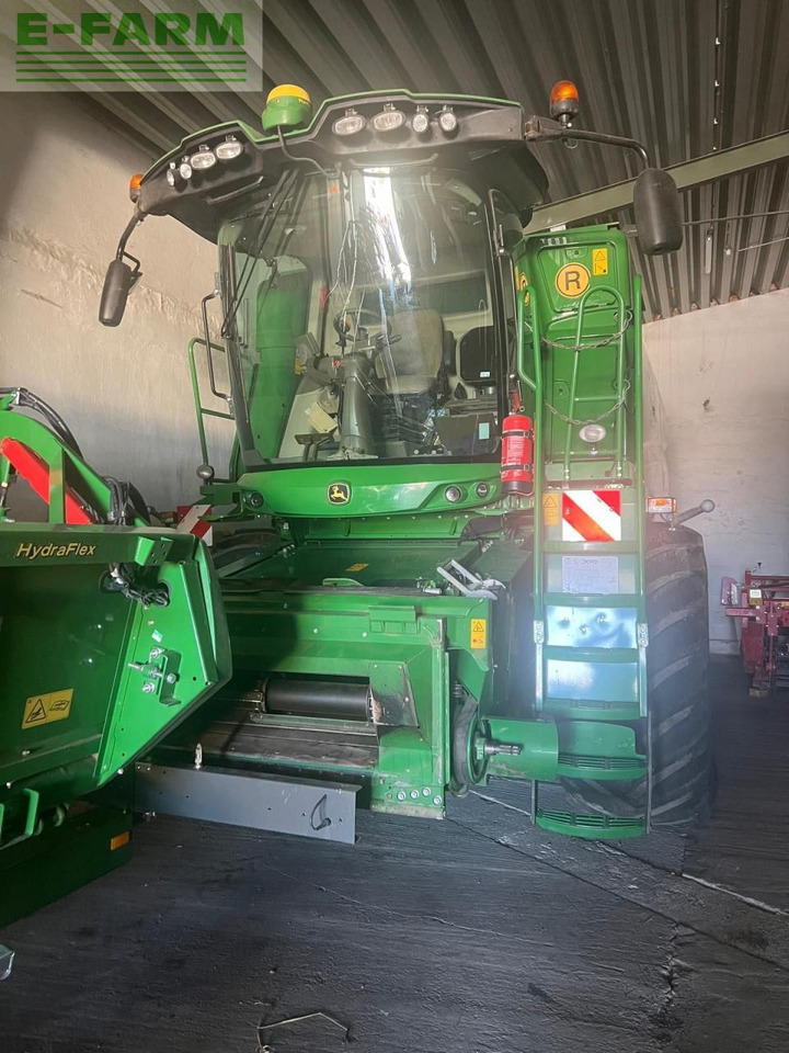 John Deere T550 - Зерноуборочный комбайн: фото 3 John Deere T550 - Зерноуборочный комбайн: фото 3