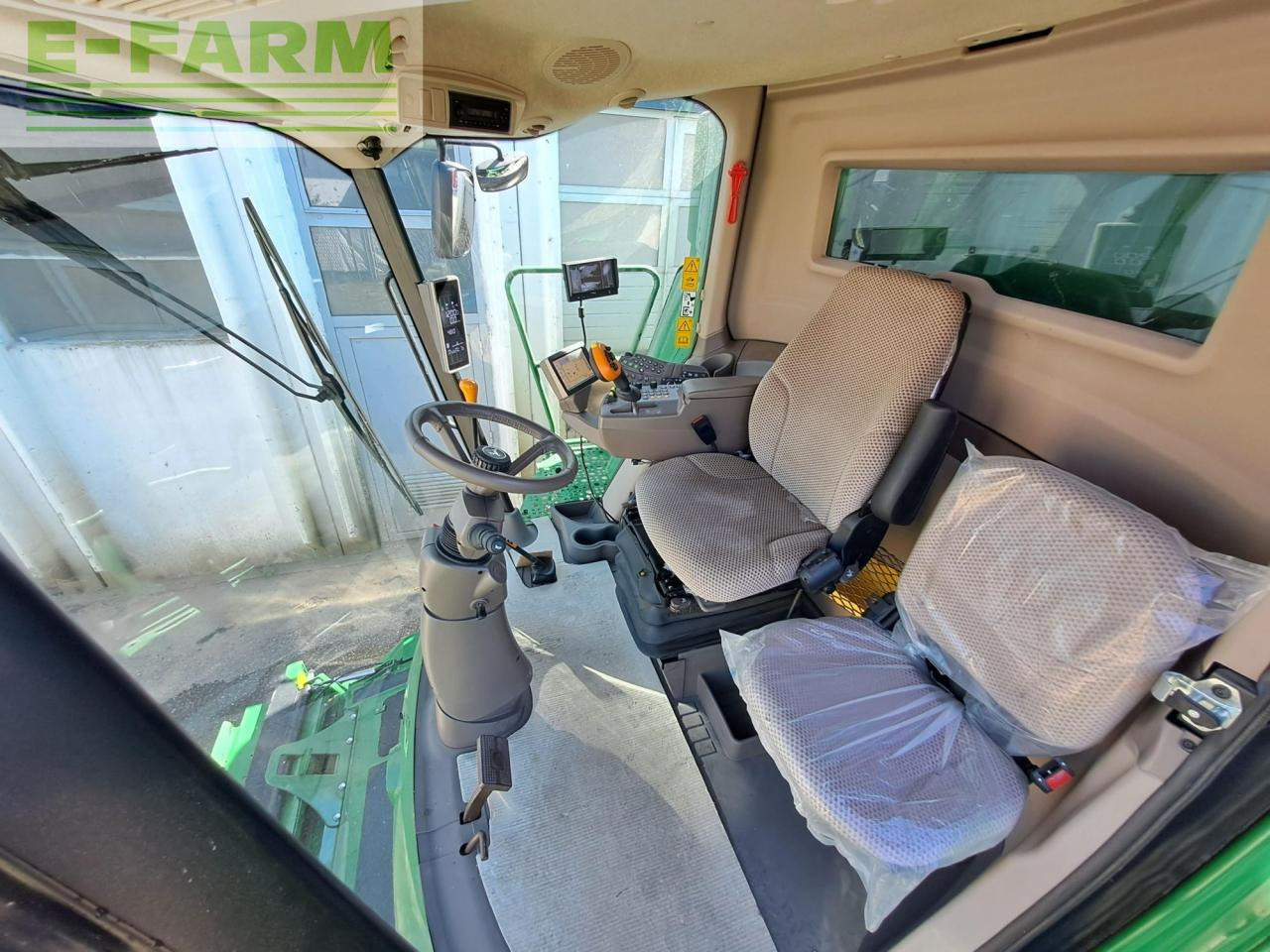 Зерноуборочный комбайн John Deere W650: фото 21