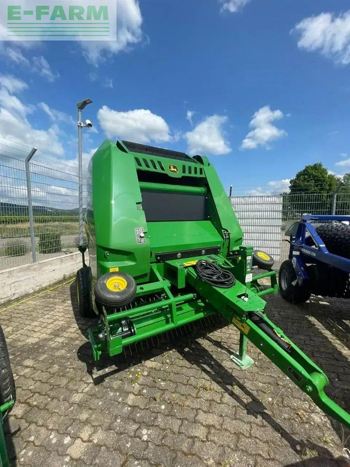 John Deere v451g - Пресс-подборщик тюковый: фото 3 John Deere v451g - Пресс-подборщик тюковый: фото 3