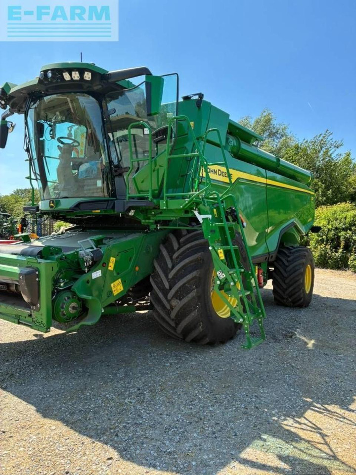 John Deere x9 1000 - Зерноуборочный комбайн: фото 4 John Deere x9 1000 - Зерноуборочный комбайн: фото 4