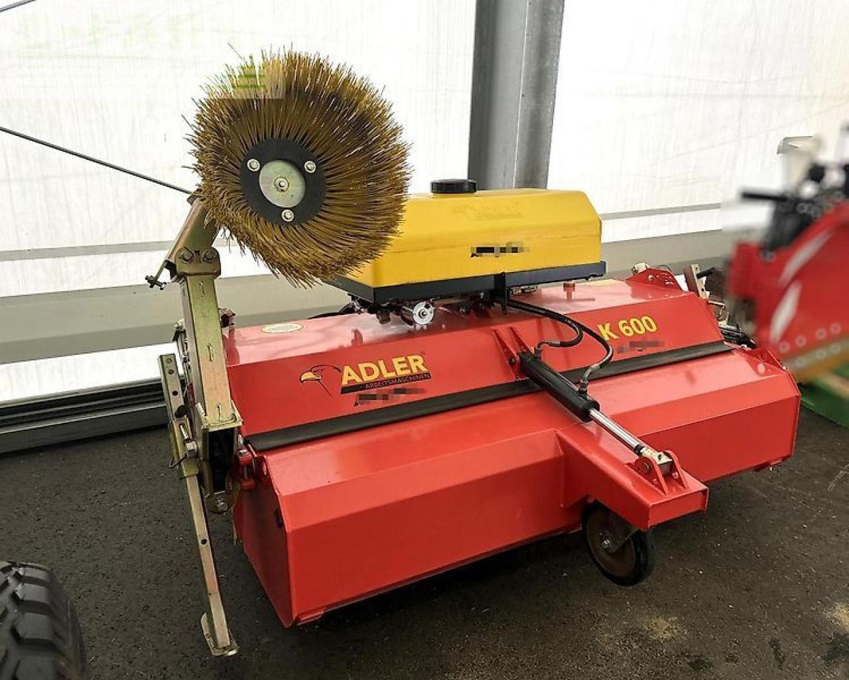 Kioti ck 5030 ch + 6 x anbaugeräte - Трактор: фото 3 Kioti ck 5030 ch + 6 x anbaugeräte - Трактор: фото 3