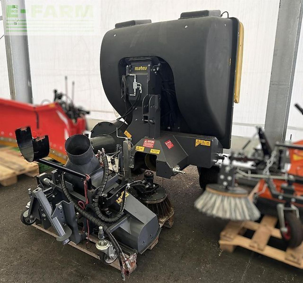 Kioti ck 5030 ch + 6 x anbaugeräte - Трактор: фото 4 Kioti ck 5030 ch + 6 x anbaugeräte - Трактор: фото 4