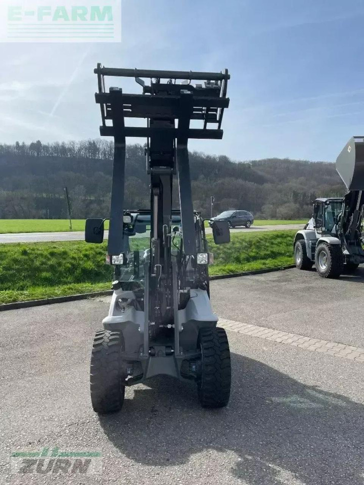 Kramer kl12.5 - Мини-экскаватор: фото 4 Kramer kl12.5 - Мини-экскаватор: фото 4