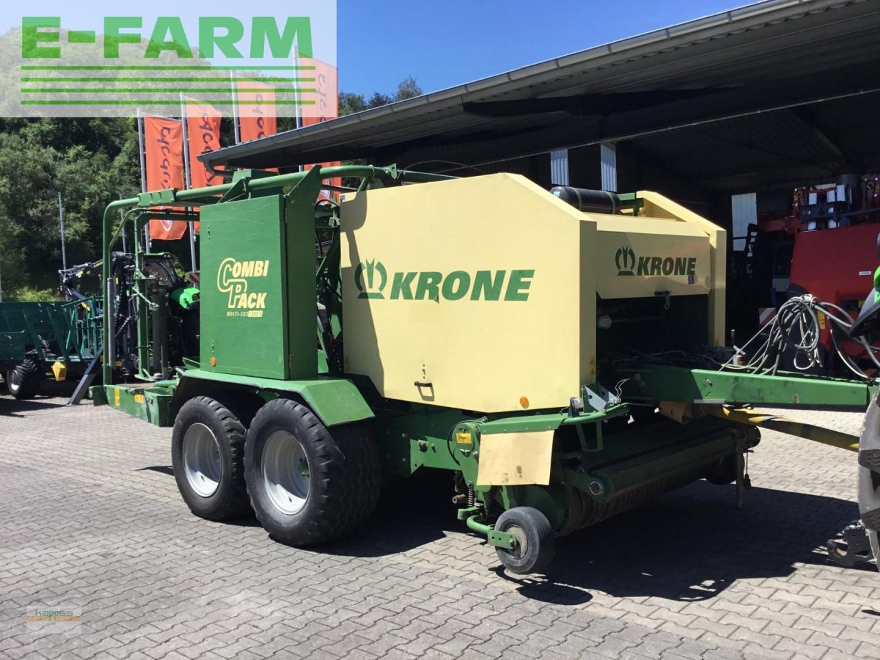 Krone combi pack 1500 mc - Пресс-подборщик тюковый: фото 3 Krone combi pack 1500 mc - Пресс-подборщик тюковый: фото 3