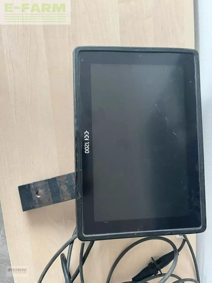 Пресс-подборщик тюковый Krone comprima cf 155 xc + cci 1200 terminal: фото 12 Пресс-подборщик тюковый Krone comprima cf 155 xc + cci 1200 terminal: фото 12