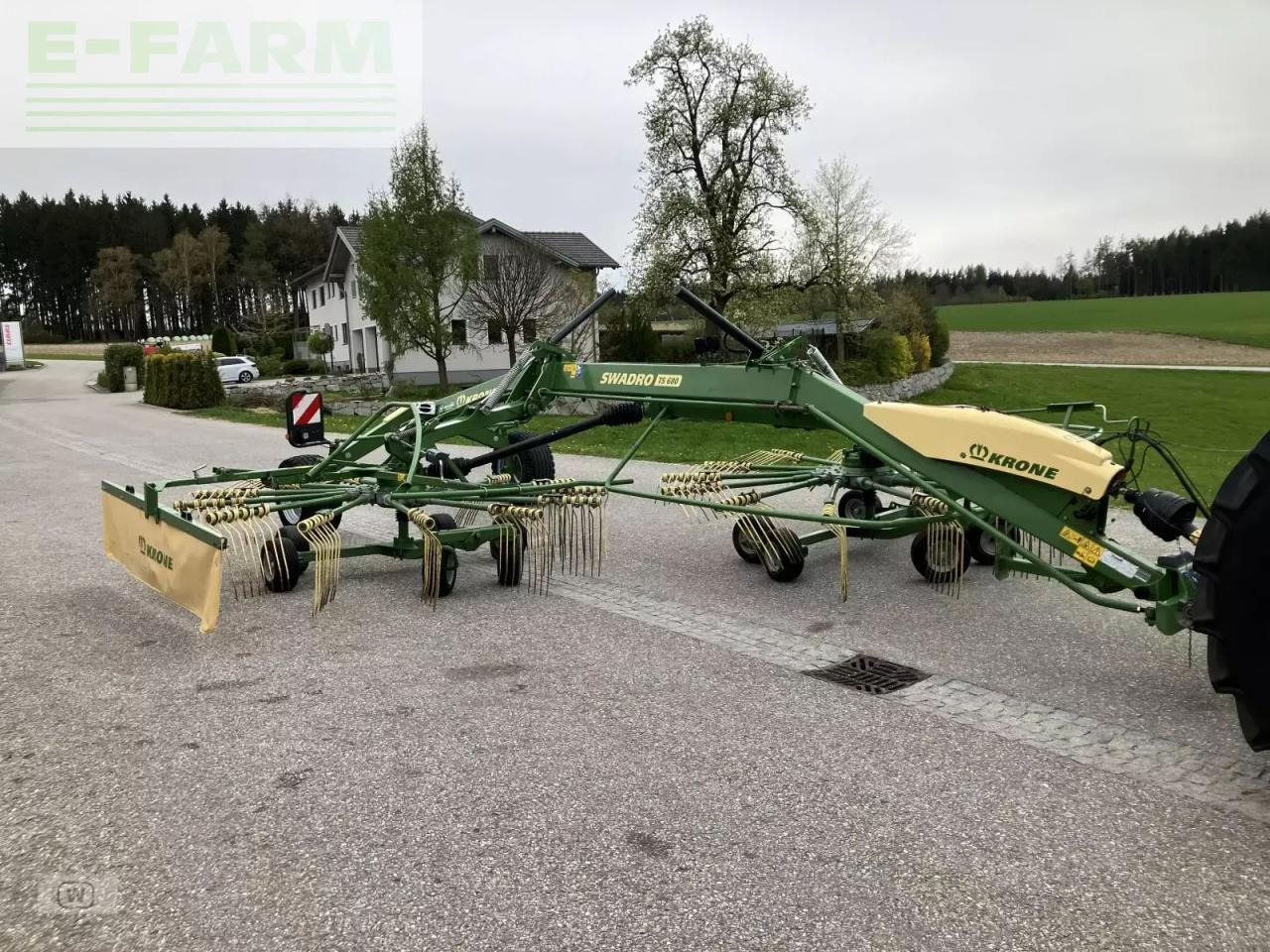 Сеноворошилка Krone swadro ts 680: фото 7