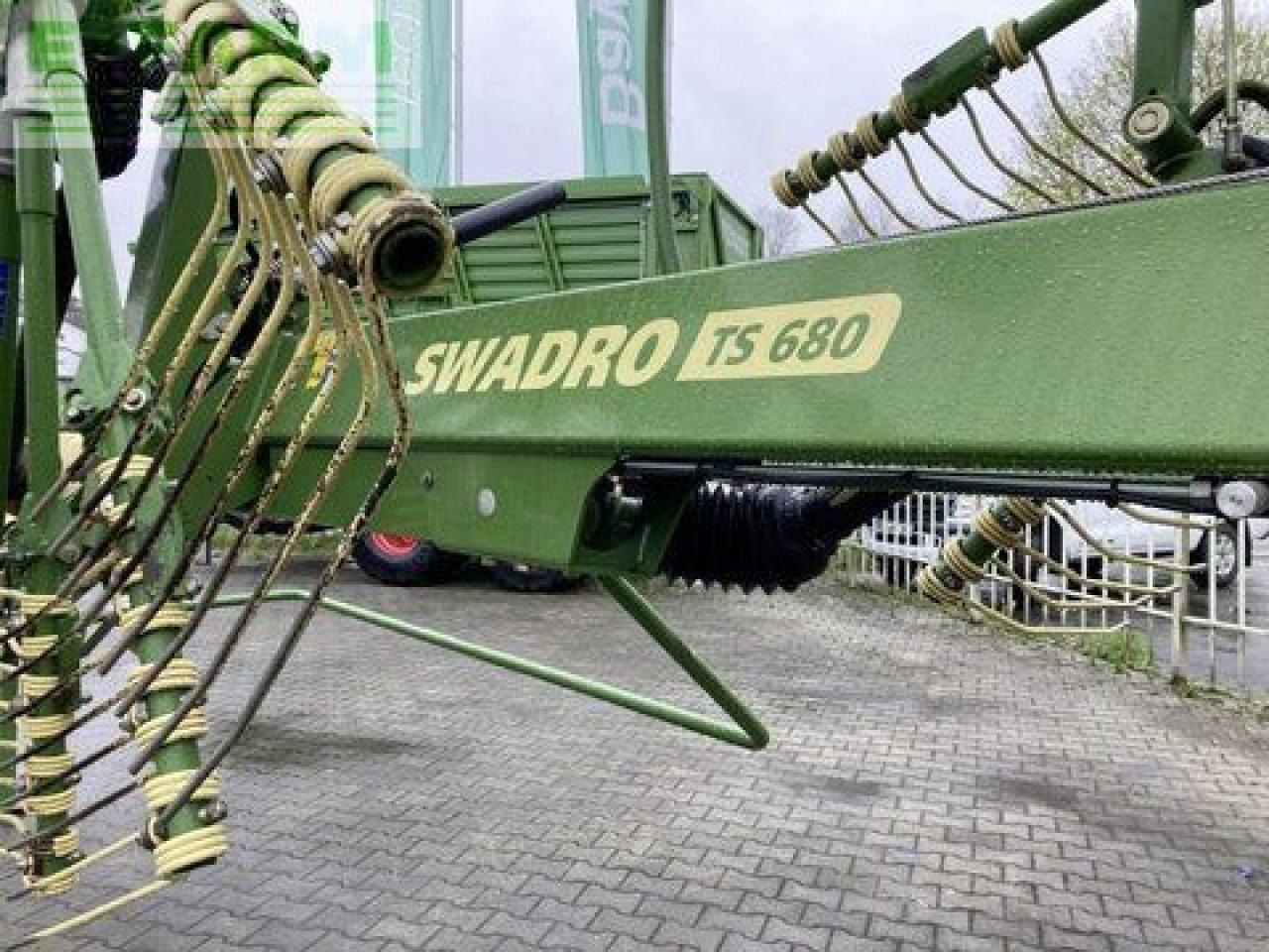 Krone swadro ts 680 - Сеноворошилка: фото 5 Krone swadro ts 680 - Сеноворошилка: фото 5