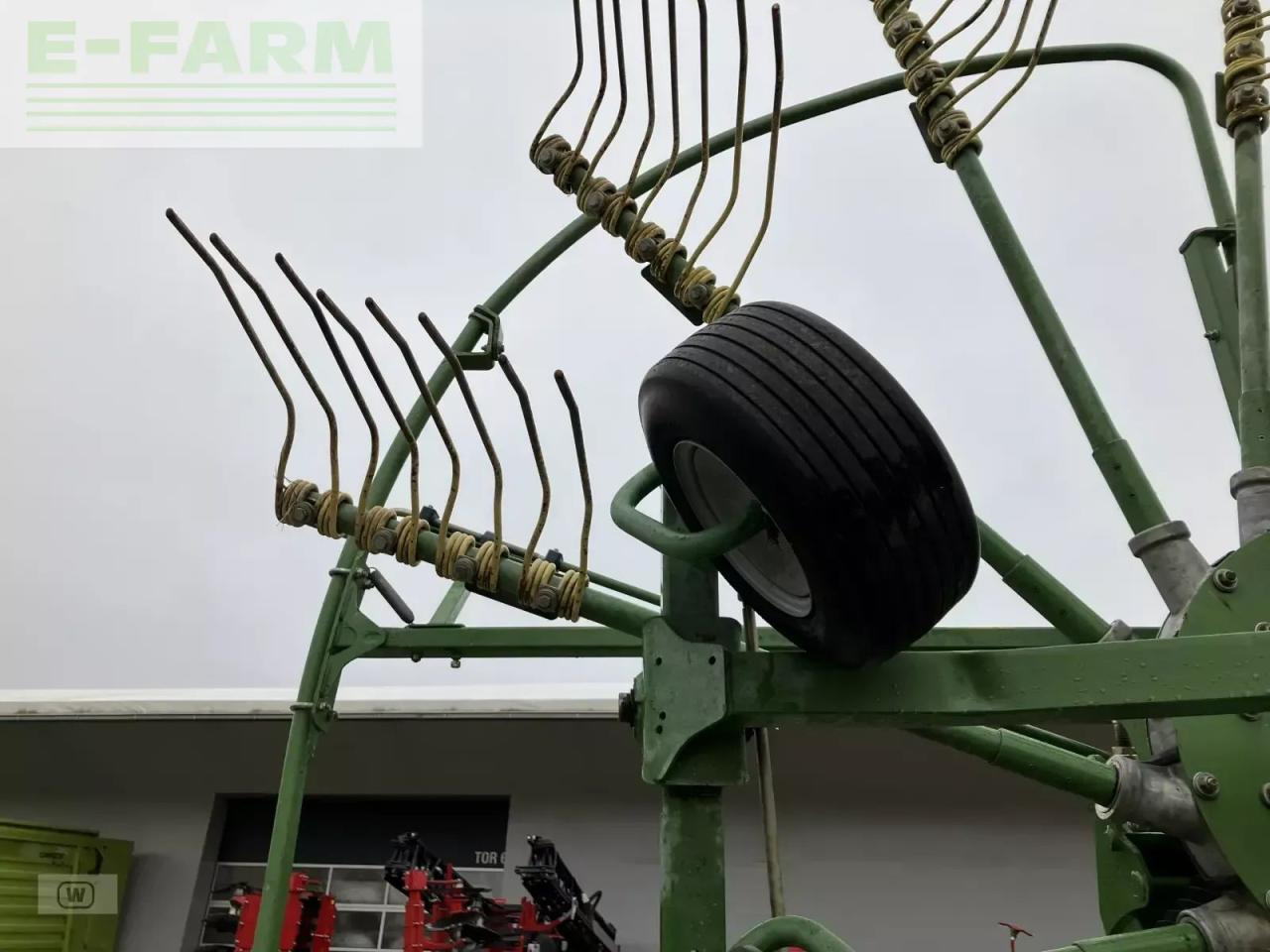 Сеноворошилка Krone swadro ts 680: фото 24